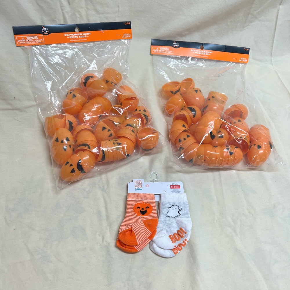 Halloween eggs and socks